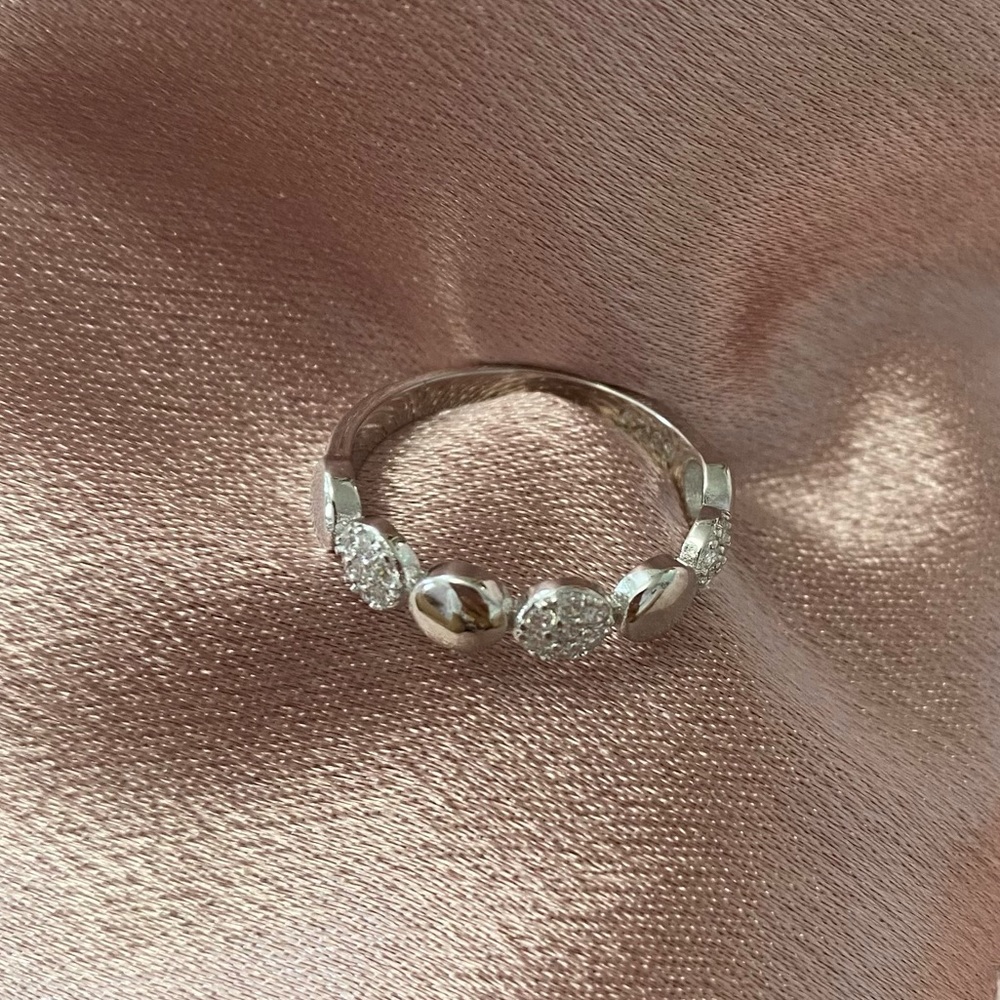 Sterling Silver 925 Tone Beaded Pavé Ring - Picture 1 of 4
